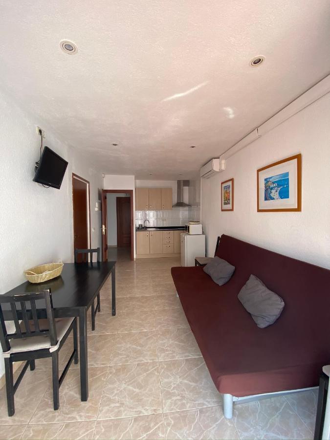 Apartamentos Mitus Канет-де-Мар Екстер'єр фото